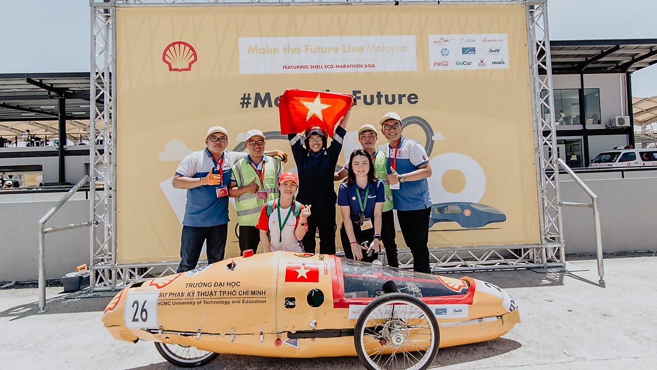 Đội Team Solid (ĐH Sư phạm Kỹ thuật TPHCM)